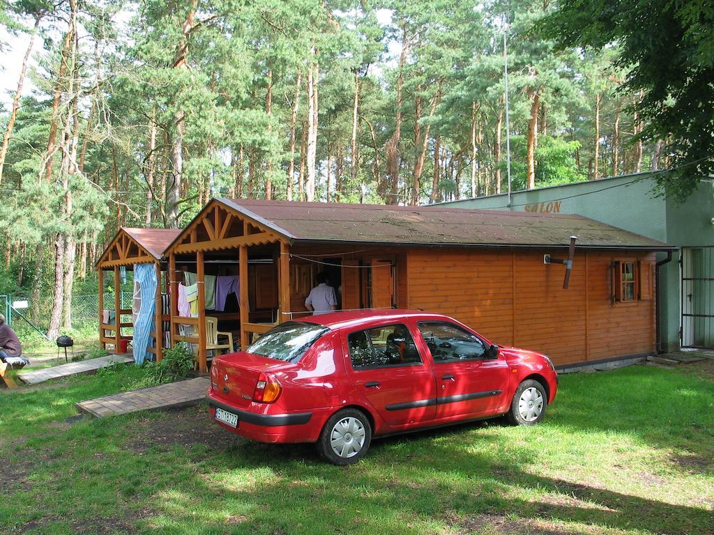 Osrodek Wypoczynkowy Jelonek Hotel Wolsztyn Luaran gambar