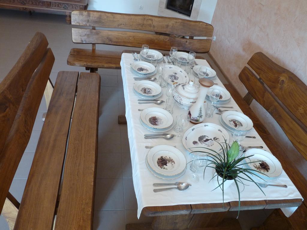 Osrodek Wypoczynkowy Jelonek Hotel Wolsztyn Luaran gambar
